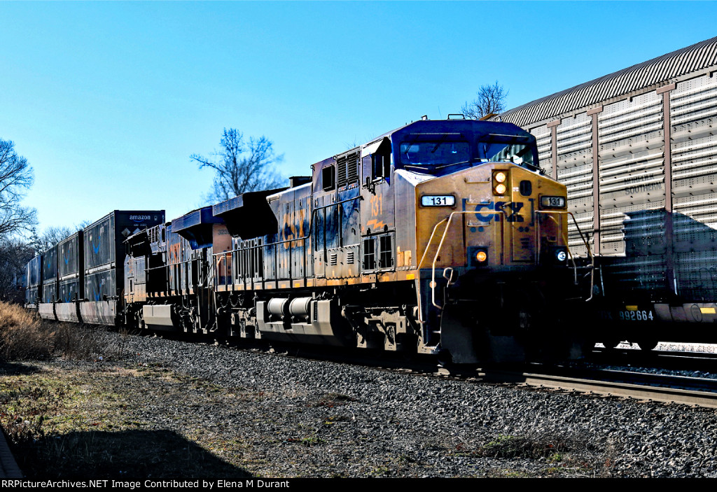 CSX 131 on I-157